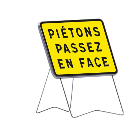 Panneau KC1 Piétons passez en face